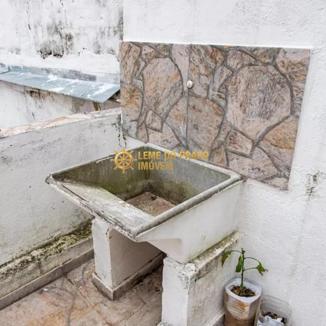 Sobrado à venda com 3 quartos, 200m² - Foto 44