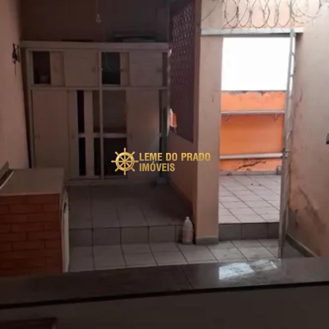 Casa à venda com 2 quartos, 100m² - Foto 8