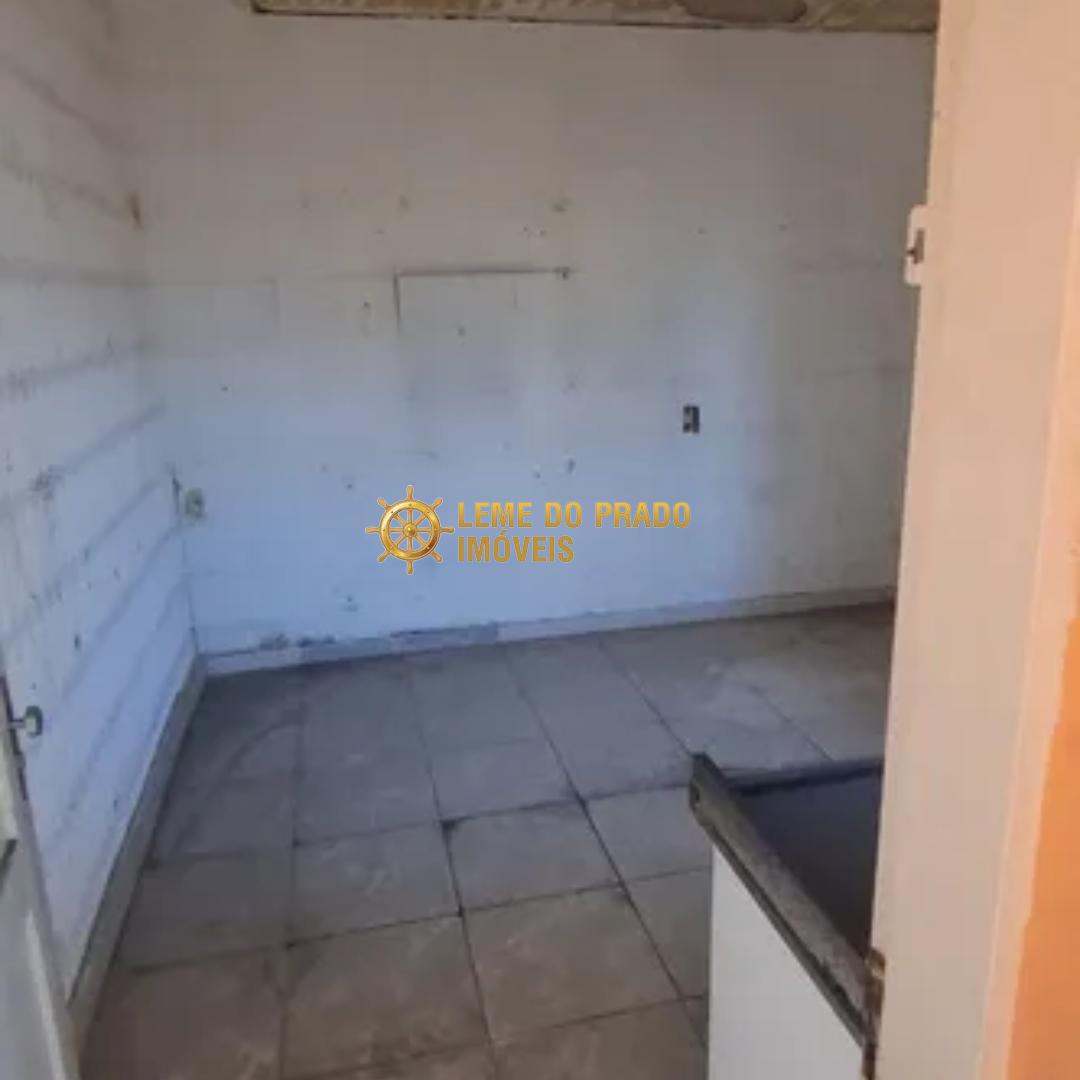 Casa à venda com 2 quartos, 100m² - Foto 13