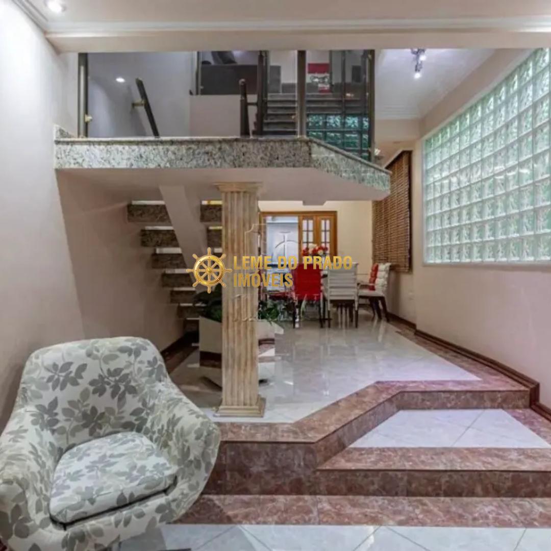 Sobrado à venda com 3 quartos, 195m² - Foto 2