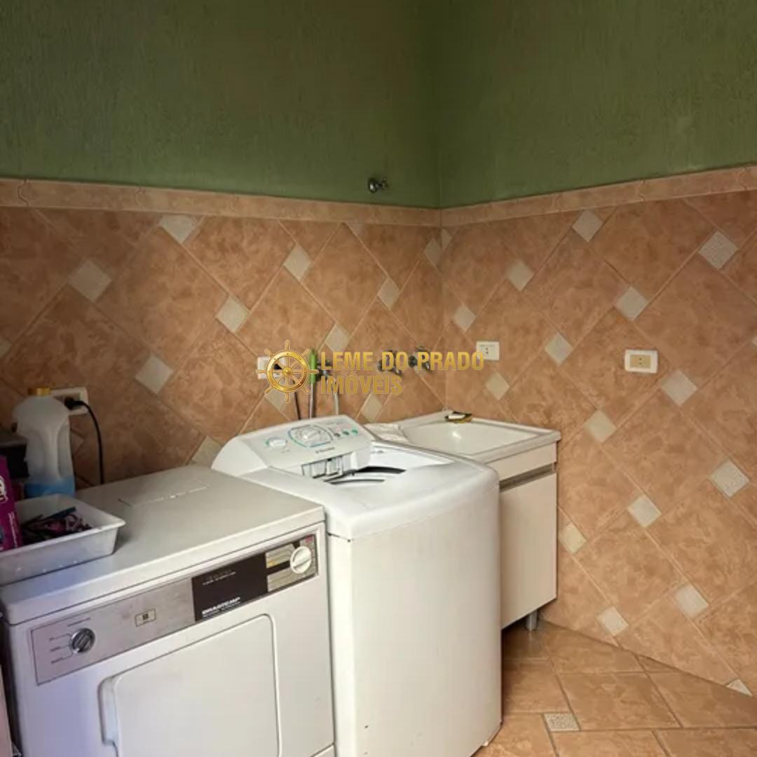 Sobrado à venda com 3 quartos, 195m² - Foto 17