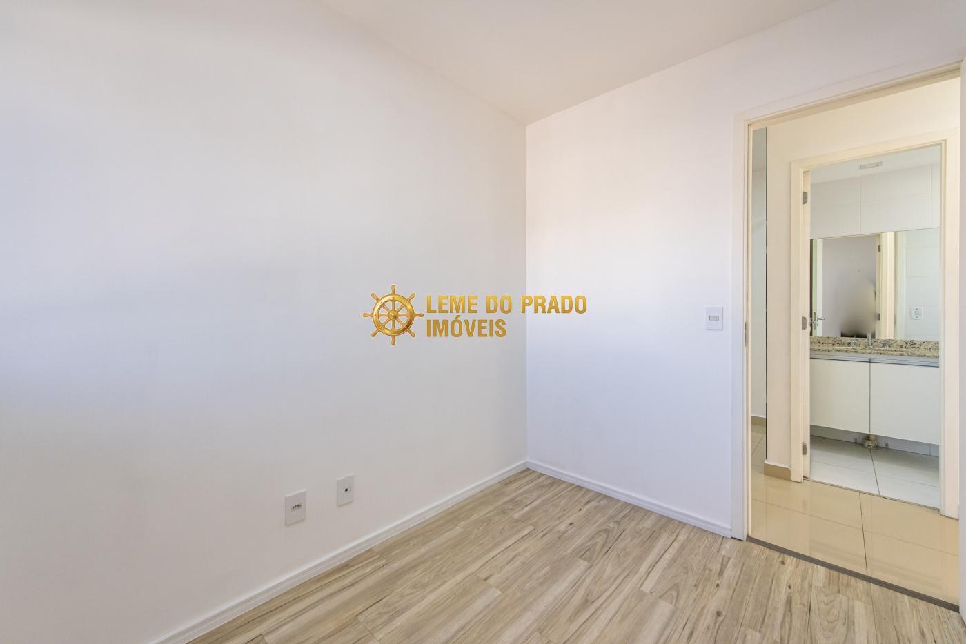 Apartamento para alugar com 3 quartos, 75m² - Foto 10