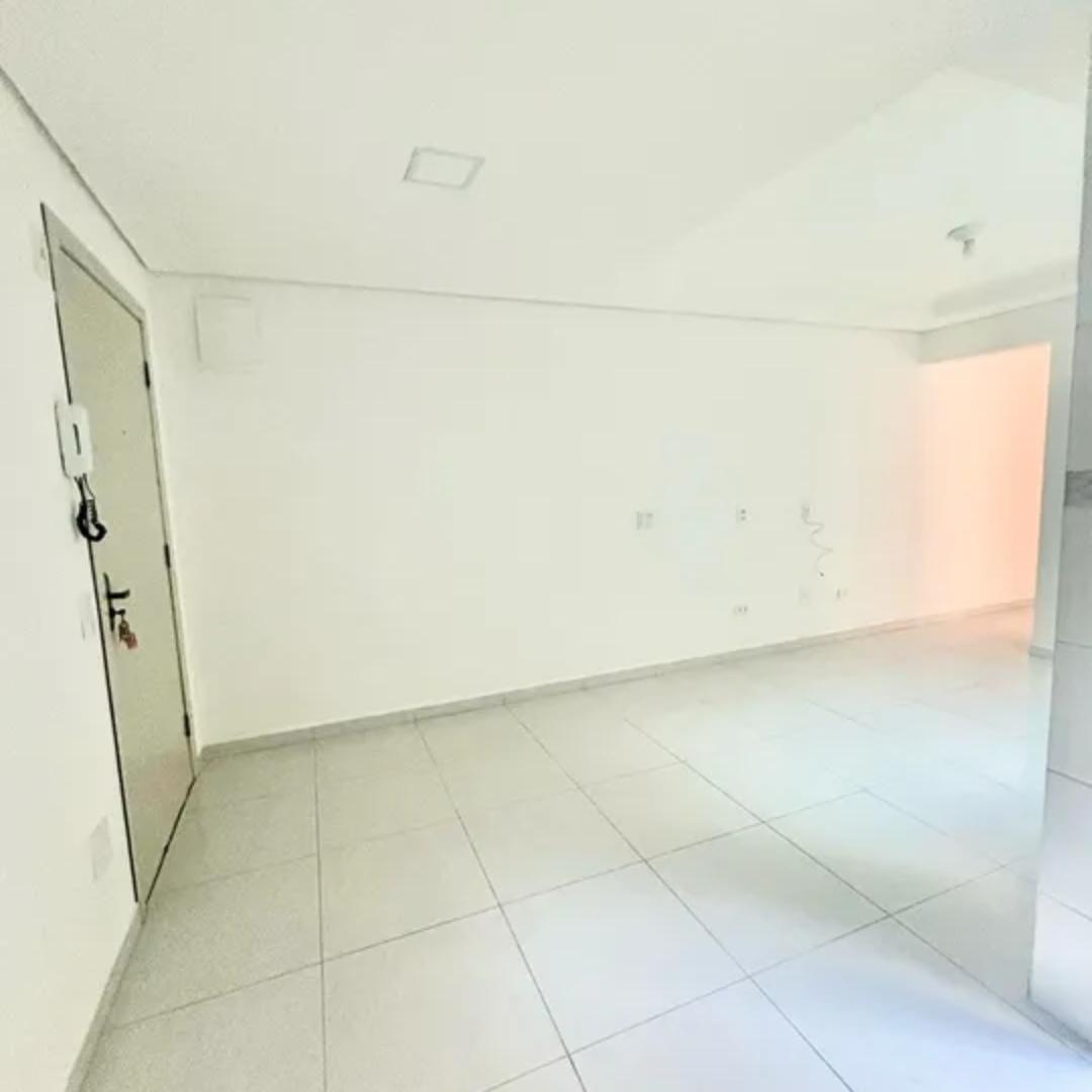 Apartamento à venda com 2 quartos, 55m² - Foto 2