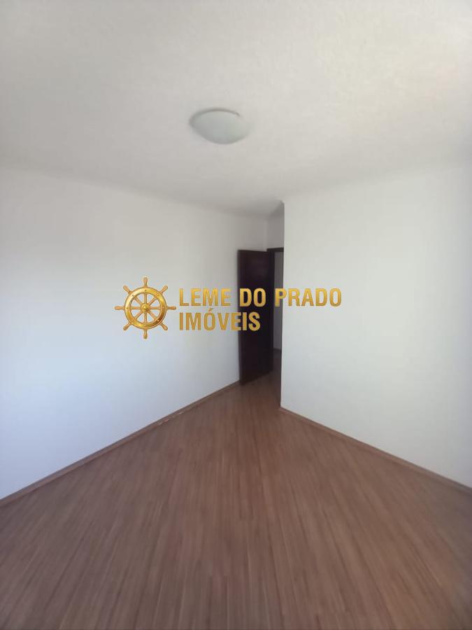 Apartamento à venda com 2 quartos, 70m² - Foto 14