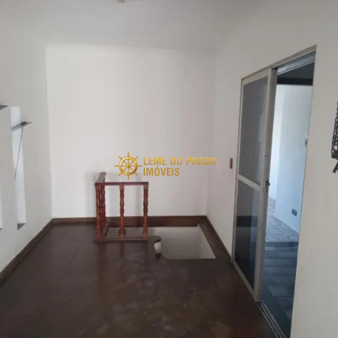 Sobrado para alugar com 4 quartos, 240m² - Foto 17