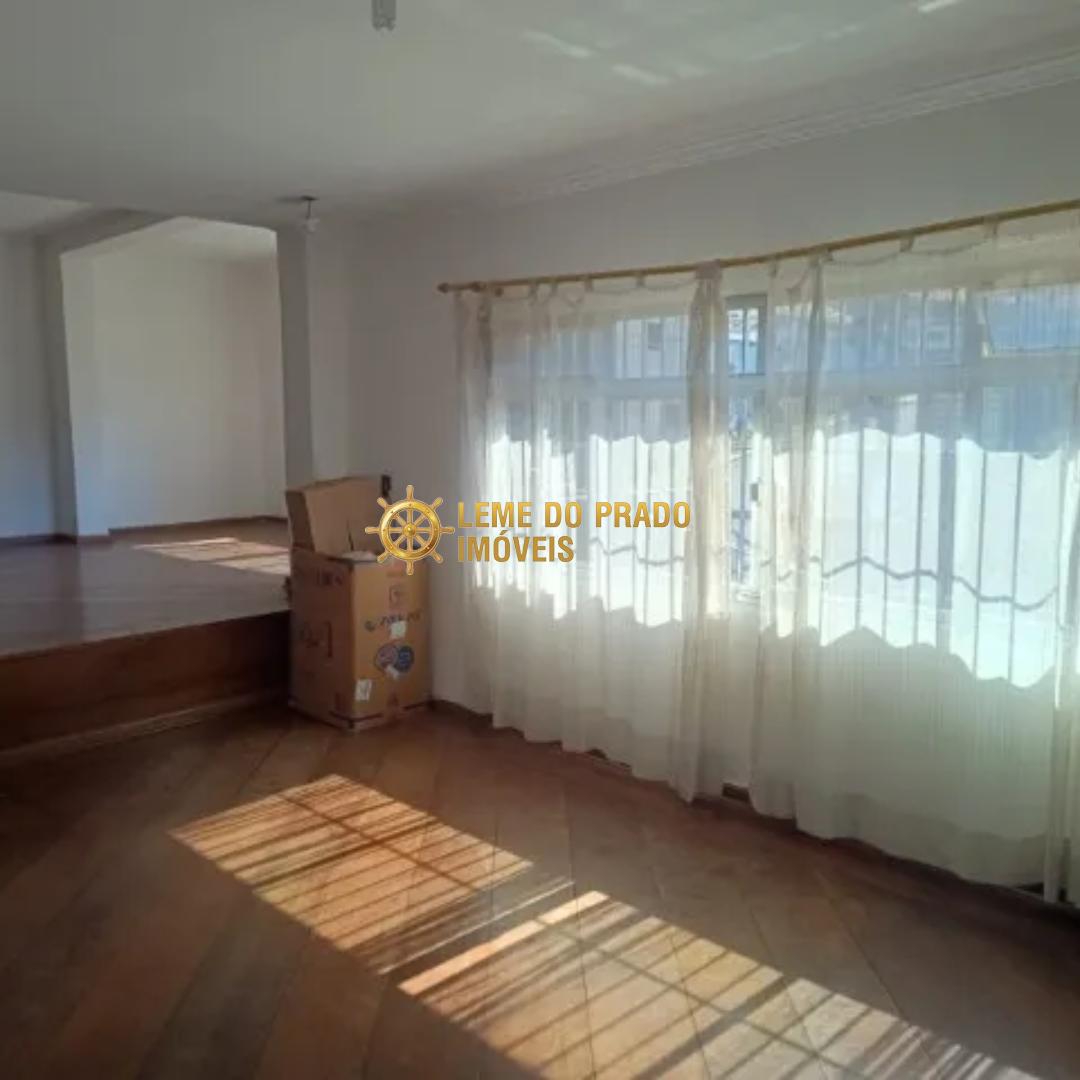 Sobrado para alugar com 4 quartos, 240m² - Foto 18