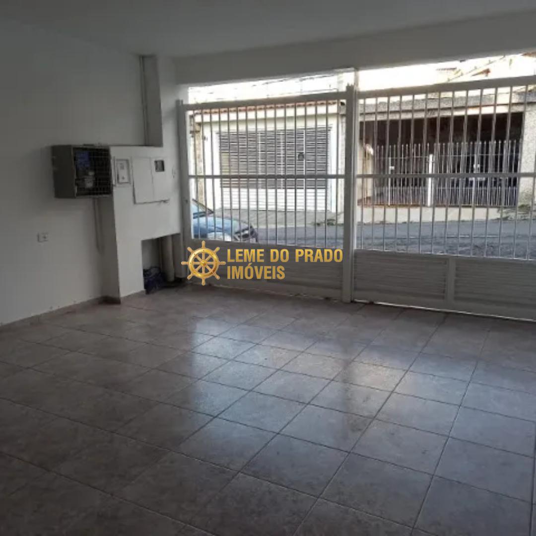 Sobrado à venda com 2 quartos, 200m² - Foto 3