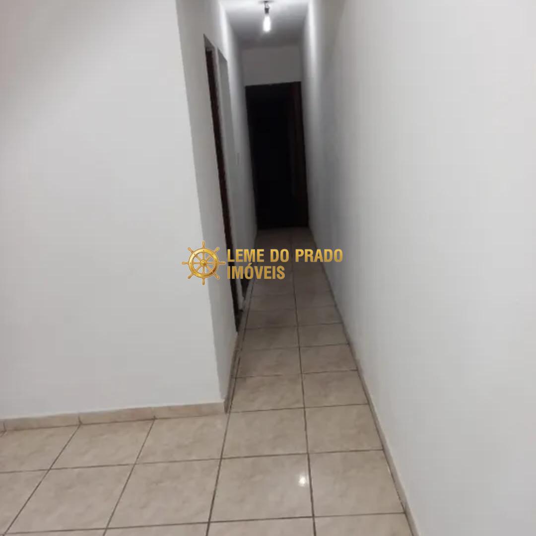 Sobrado à venda com 2 quartos, 200m² - Foto 9