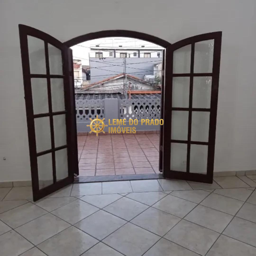 Sobrado à venda com 2 quartos, 200m² - Foto 20