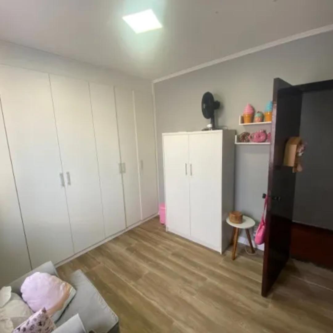 Casa para alugar com 4 quartos, 360m² - Foto 14