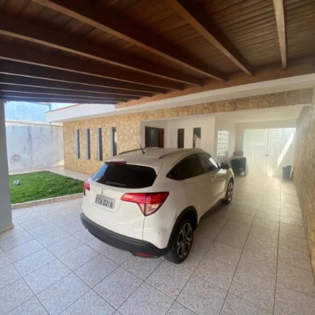 Casa para alugar com 4 quartos, 360m² - Foto 20