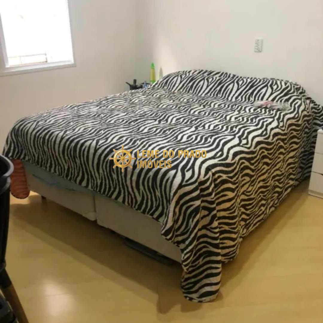 Apartamento à venda com 3 quartos, 120m² - Foto 2