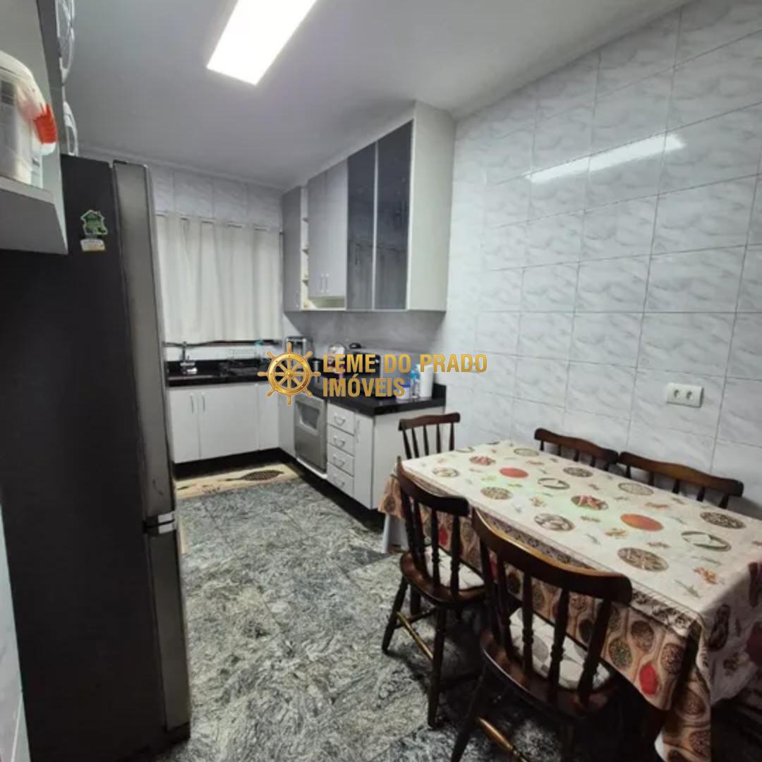 Sobrado à venda com 3 quartos, 227m² - Foto 9