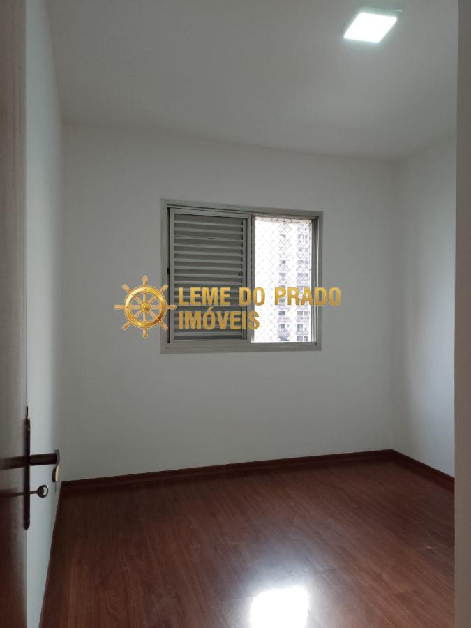 Apartamento à venda com 3 quartos, 113m² - Foto 7