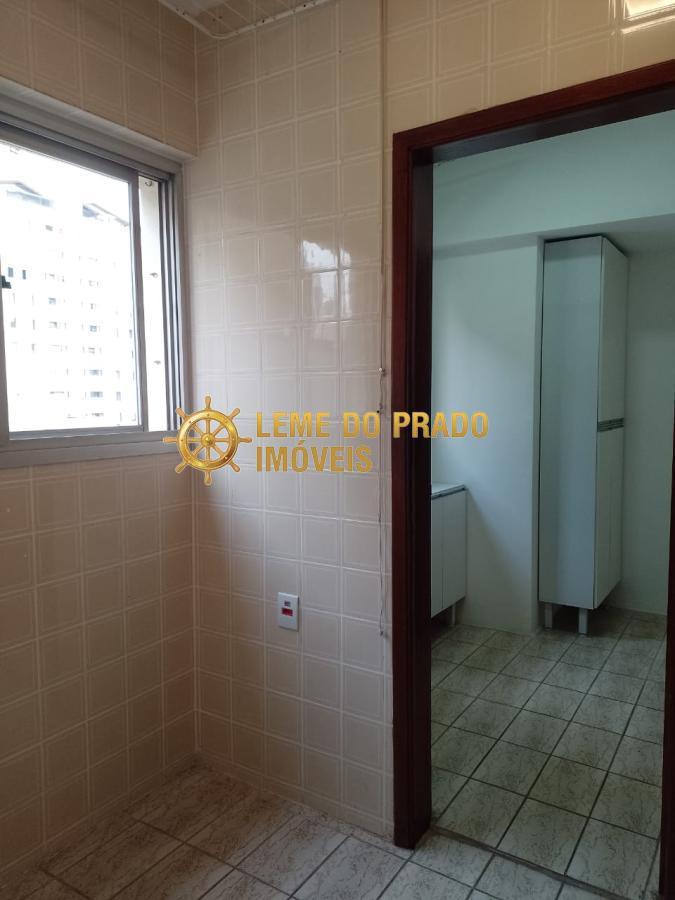 Apartamento à venda com 3 quartos, 113m² - Foto 11