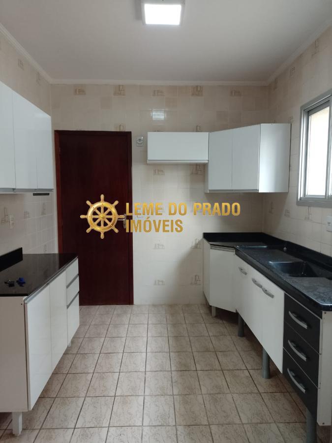 Apartamento à venda com 3 quartos, 113m² - Foto 14