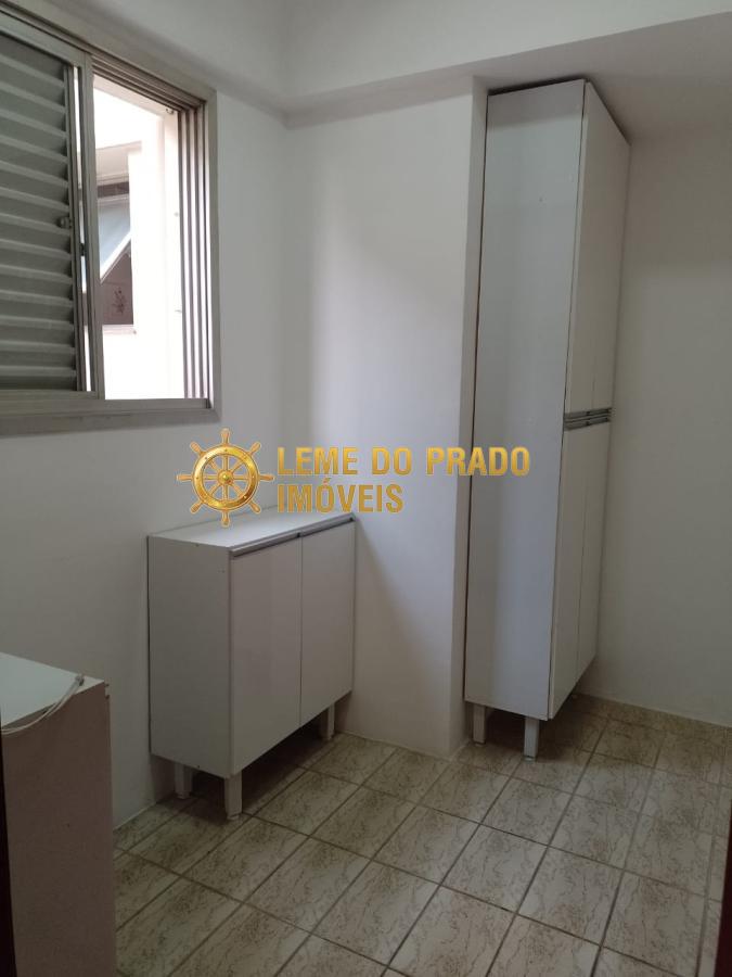 Apartamento à venda com 3 quartos, 113m² - Foto 10