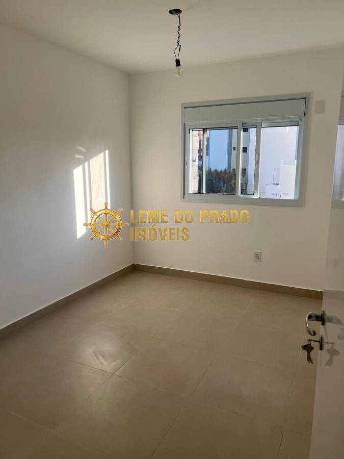 Apartamento à venda com 2 quartos, 85m² - Foto 6