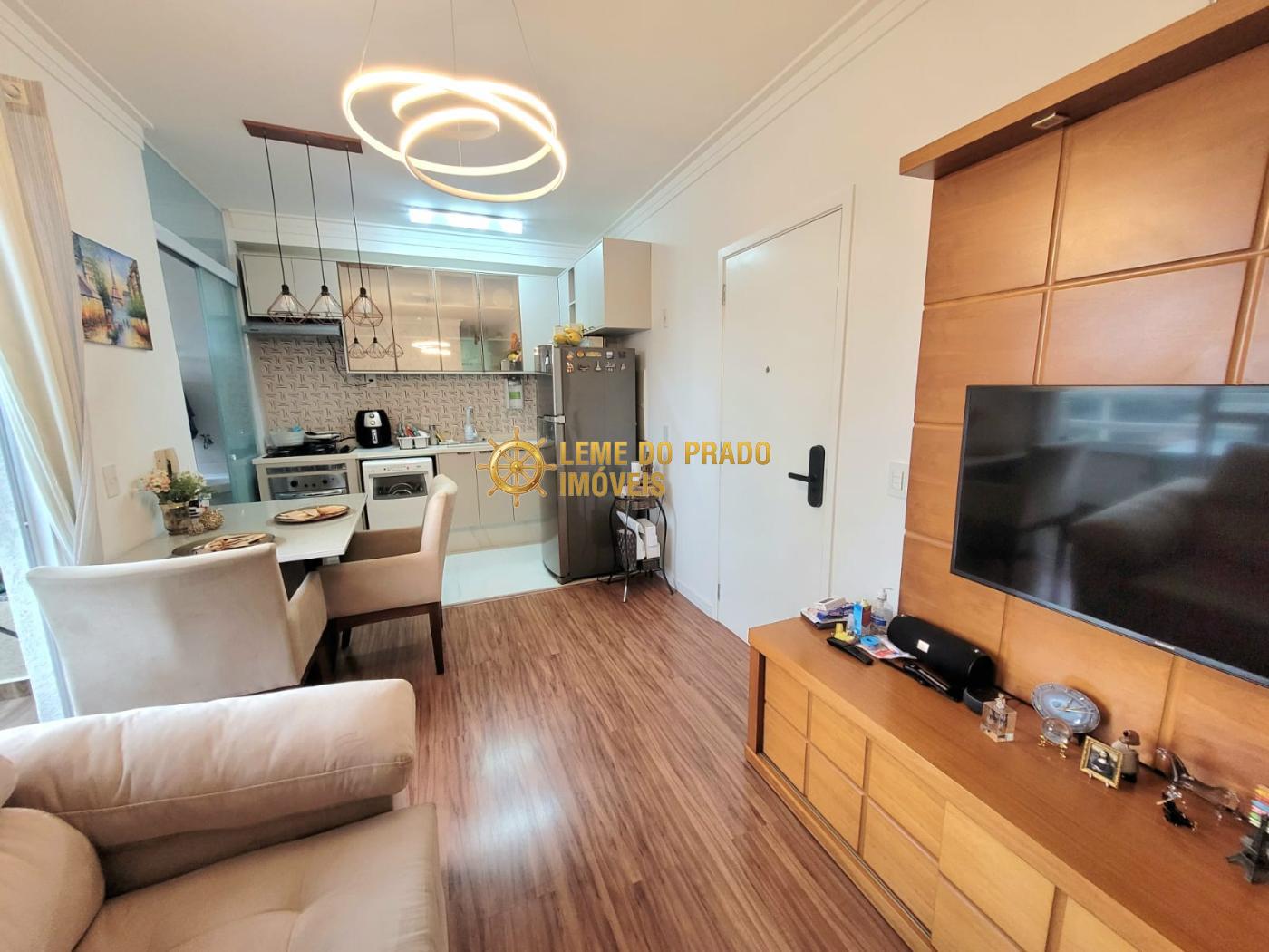 Apartamento à venda com 2 quartos, 59m² - Foto 2