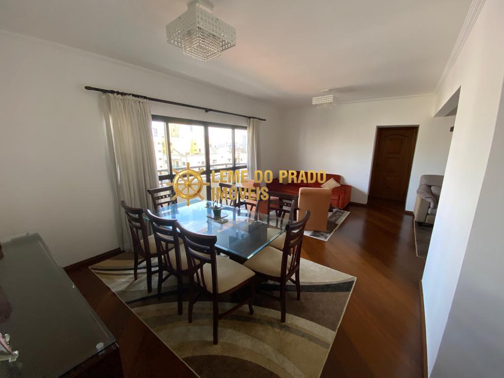 Apartamento à venda com 4 quartos, 185m² - Foto 1