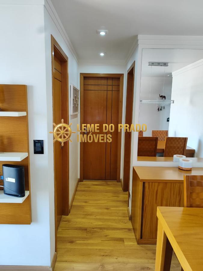 Apartamento à venda com 2 quartos, 61m² - Foto 13