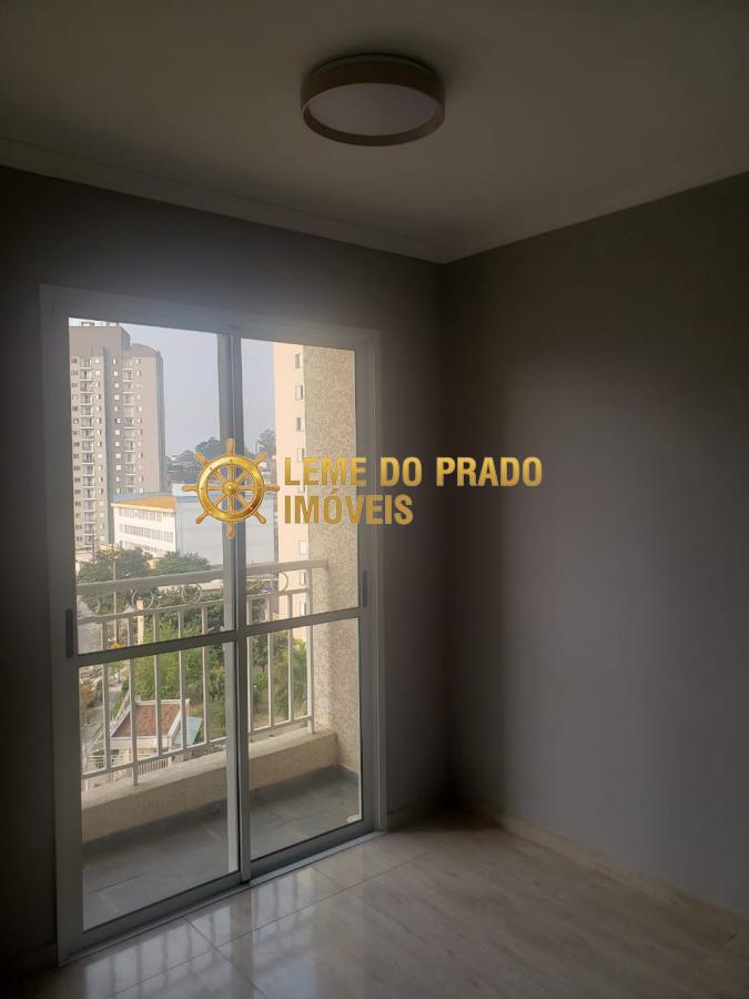 Apartamento para alugar com 2 quartos, 50m² - Foto 15