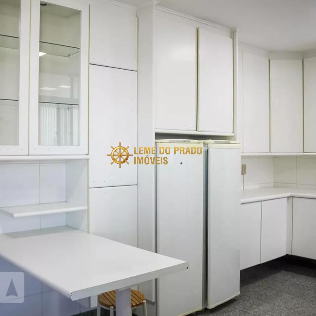 Apartamento para alugar com 4 quartos, 190m² - Foto 11