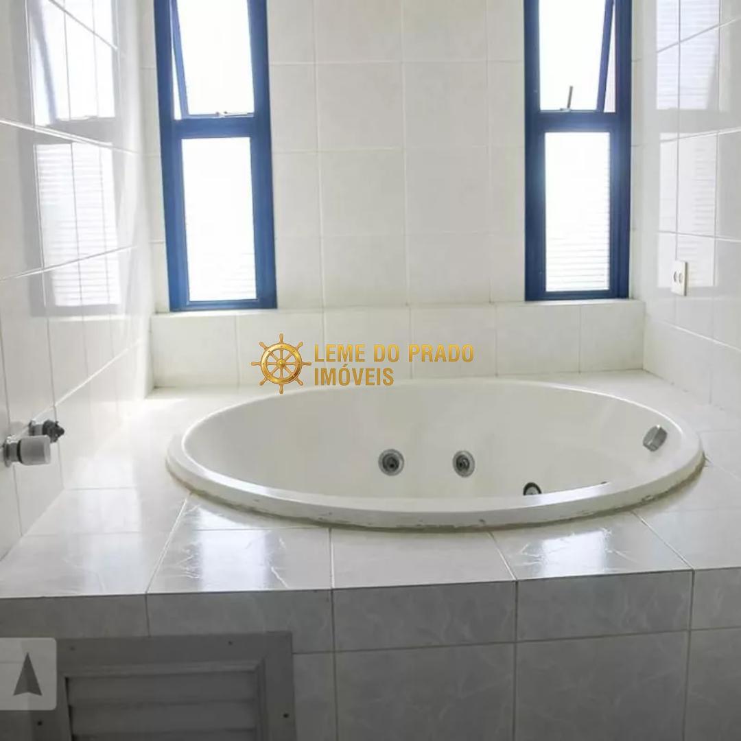 Apartamento para alugar com 4 quartos, 190m² - Foto 19