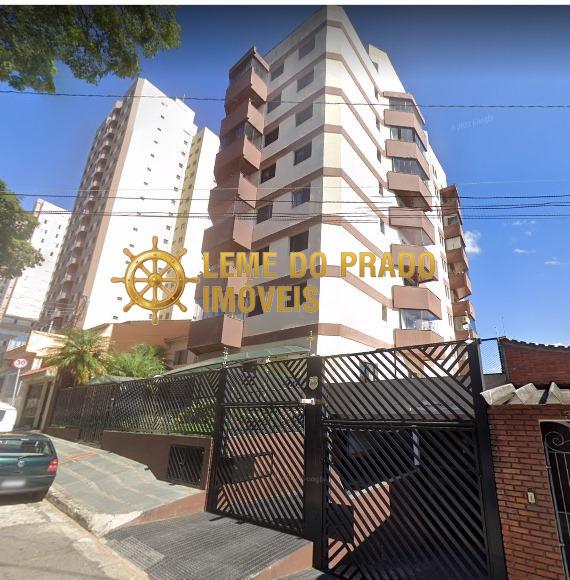 Apartamento para alugar com 3 quartos, 130m² - Foto 3