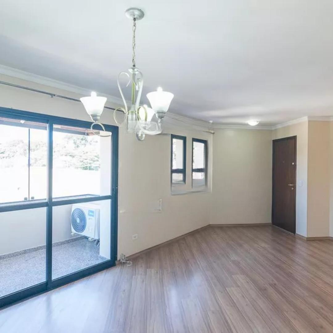 Apartamento para alugar com 3 quartos, 130m² - Foto 1