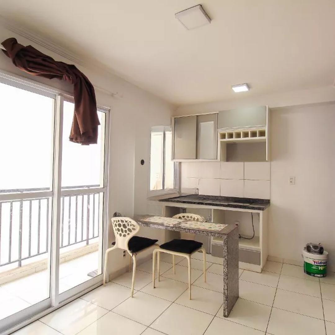 Apartamento à venda com 1 quarto, 28m² - Foto 3