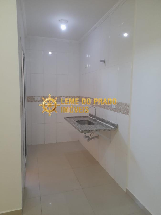 Apartamento à venda com 2 quartos, 44m² - Foto 3