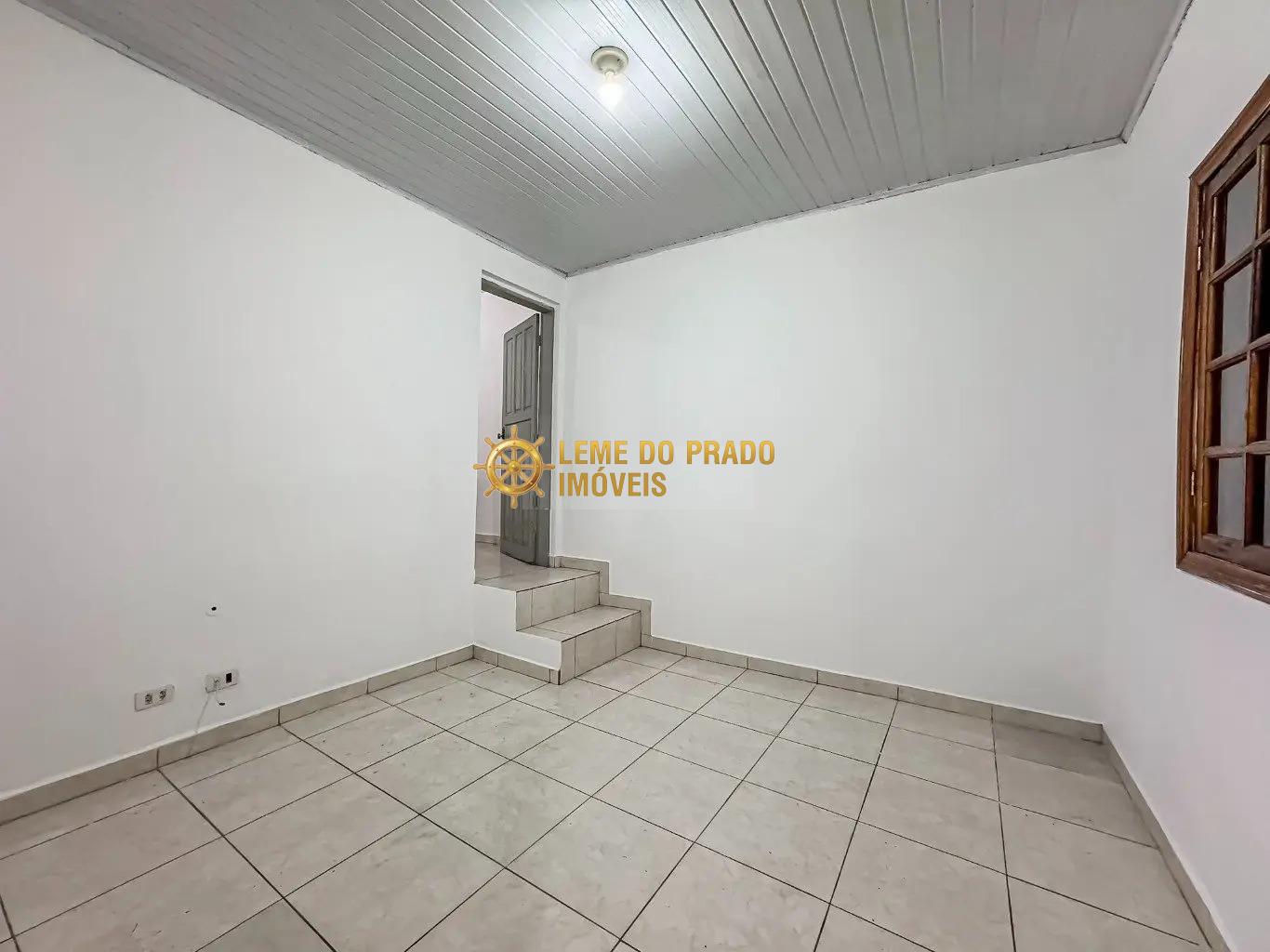 Casa para alugar com 1 quarto, 80m² - Foto 4