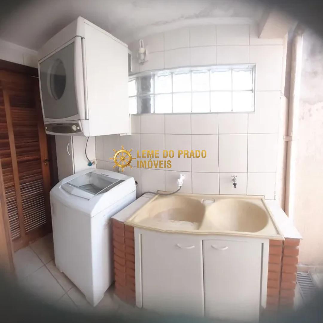 Casa à venda com 2 quartos, 180m² - Foto 10