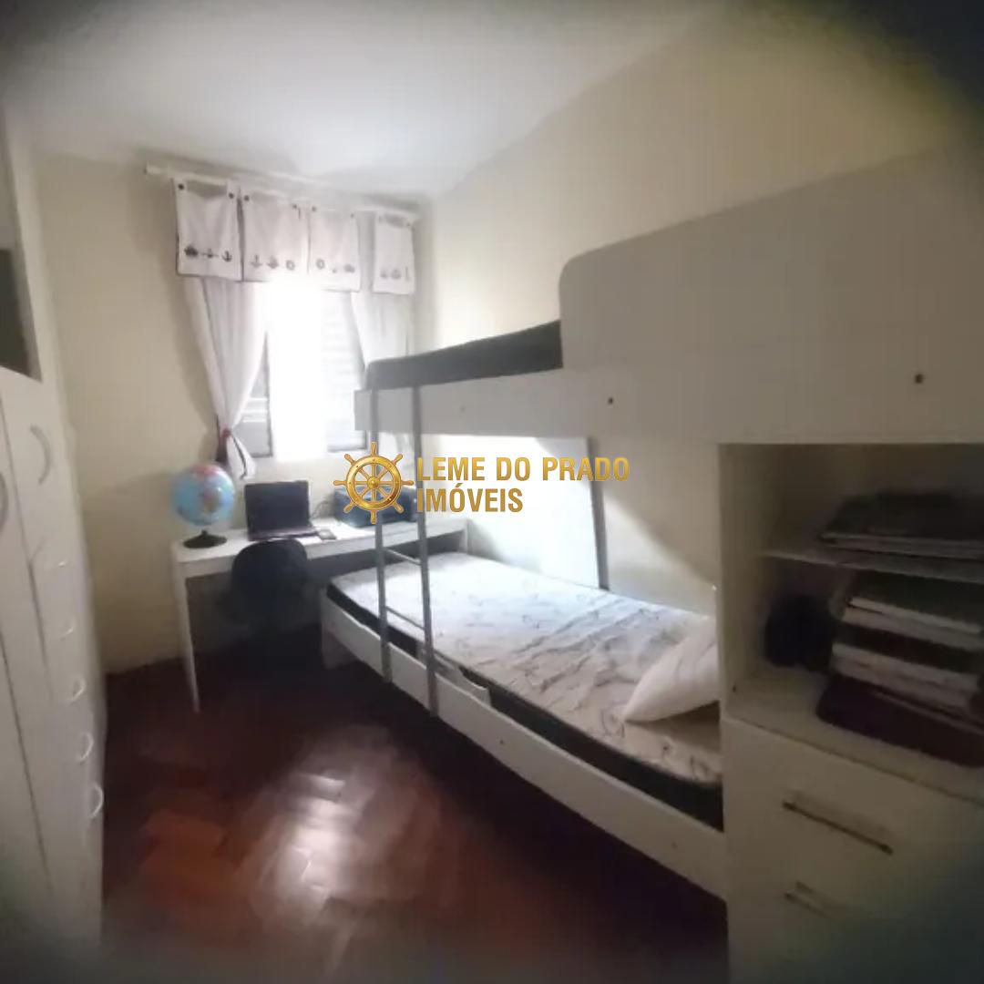 Casa à venda com 2 quartos, 180m² - Foto 13