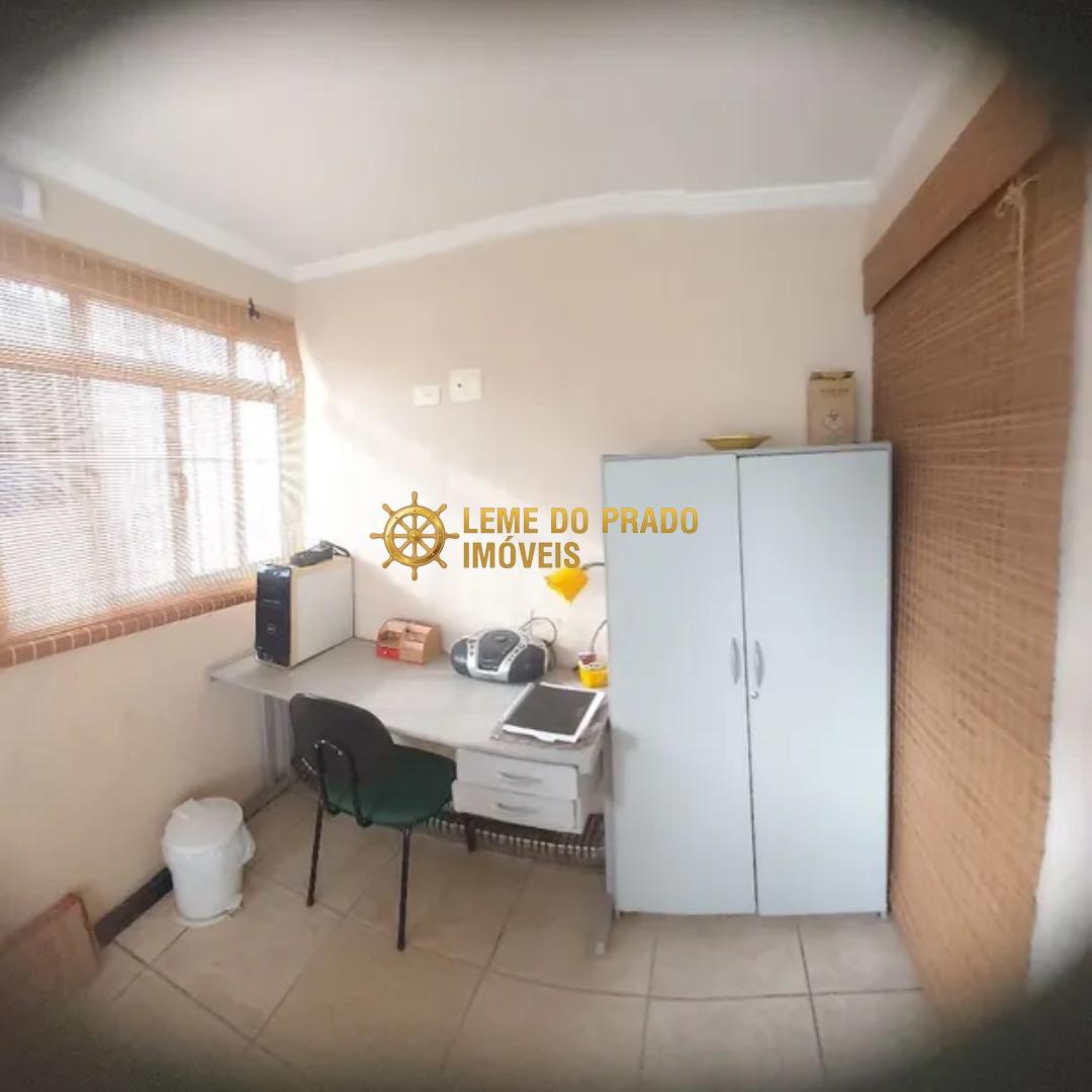 Casa à venda com 2 quartos, 180m² - Foto 18