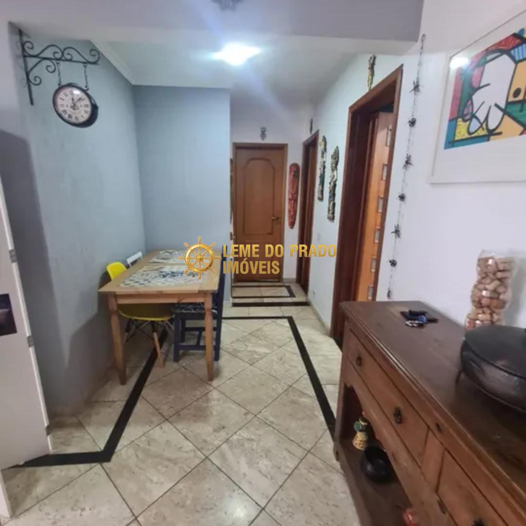 Apartamento à venda com 3 quartos, 70m² - Foto 2