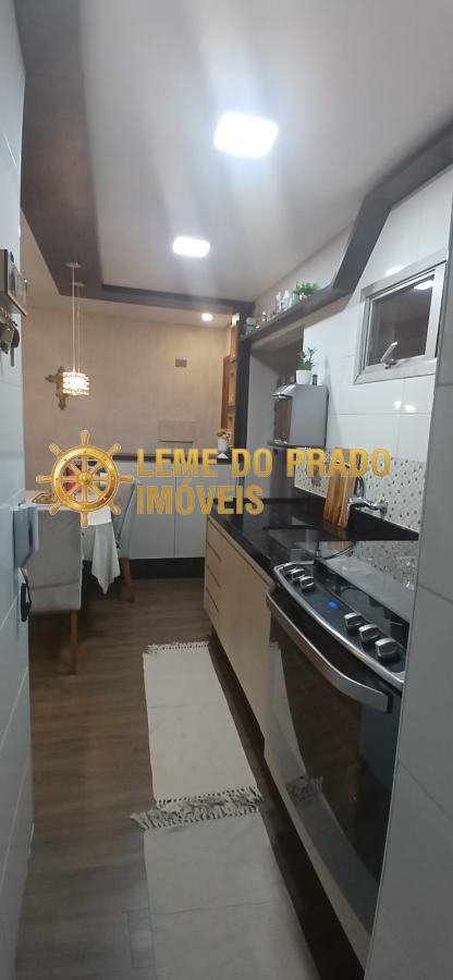 Apartamento à venda com 2 quartos, 60m² - Foto 35