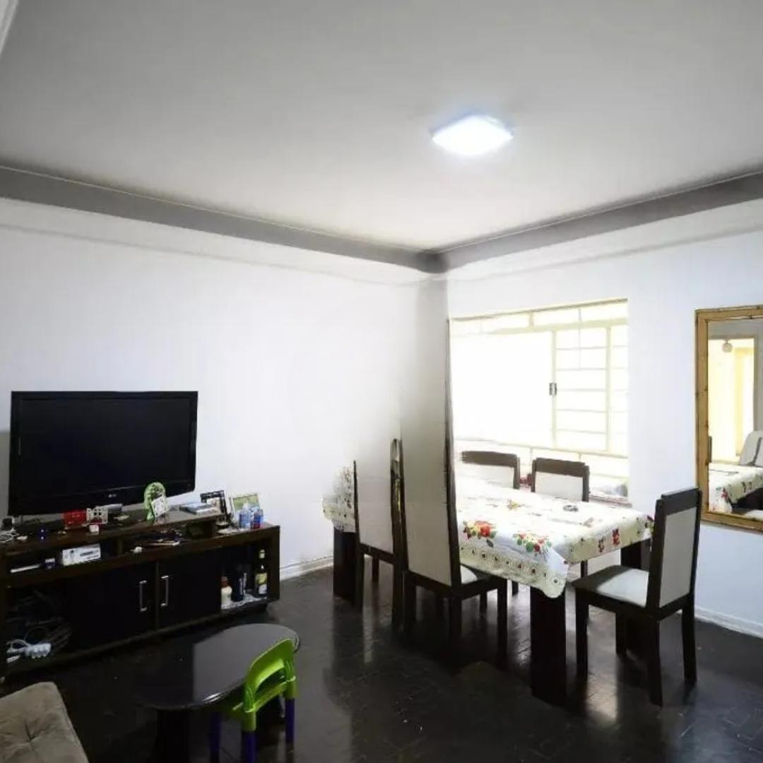 Sobrado à venda com 5 quartos, 219m² - Foto 3