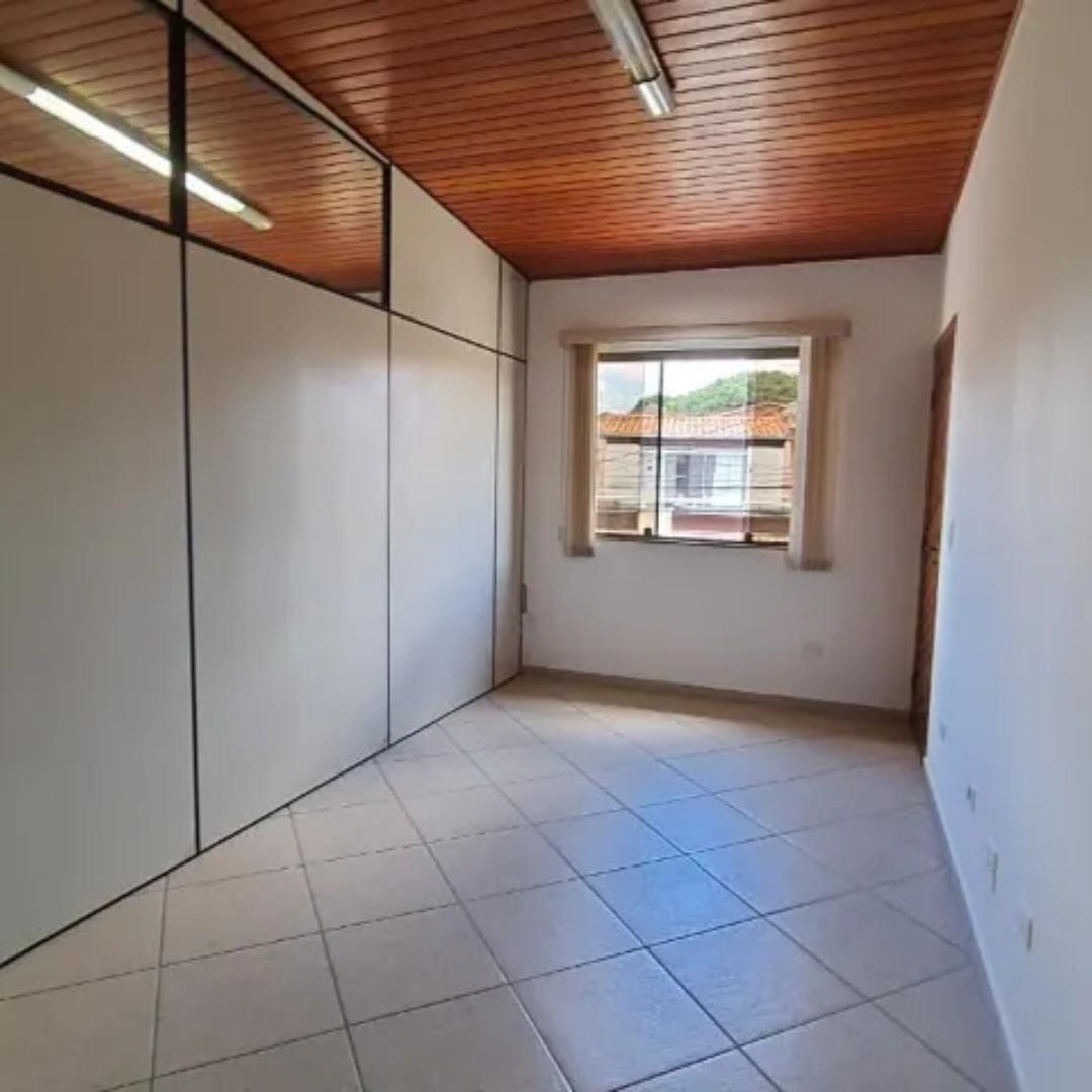 Sobrado à venda com 3 quartos, 286m² - Foto 17