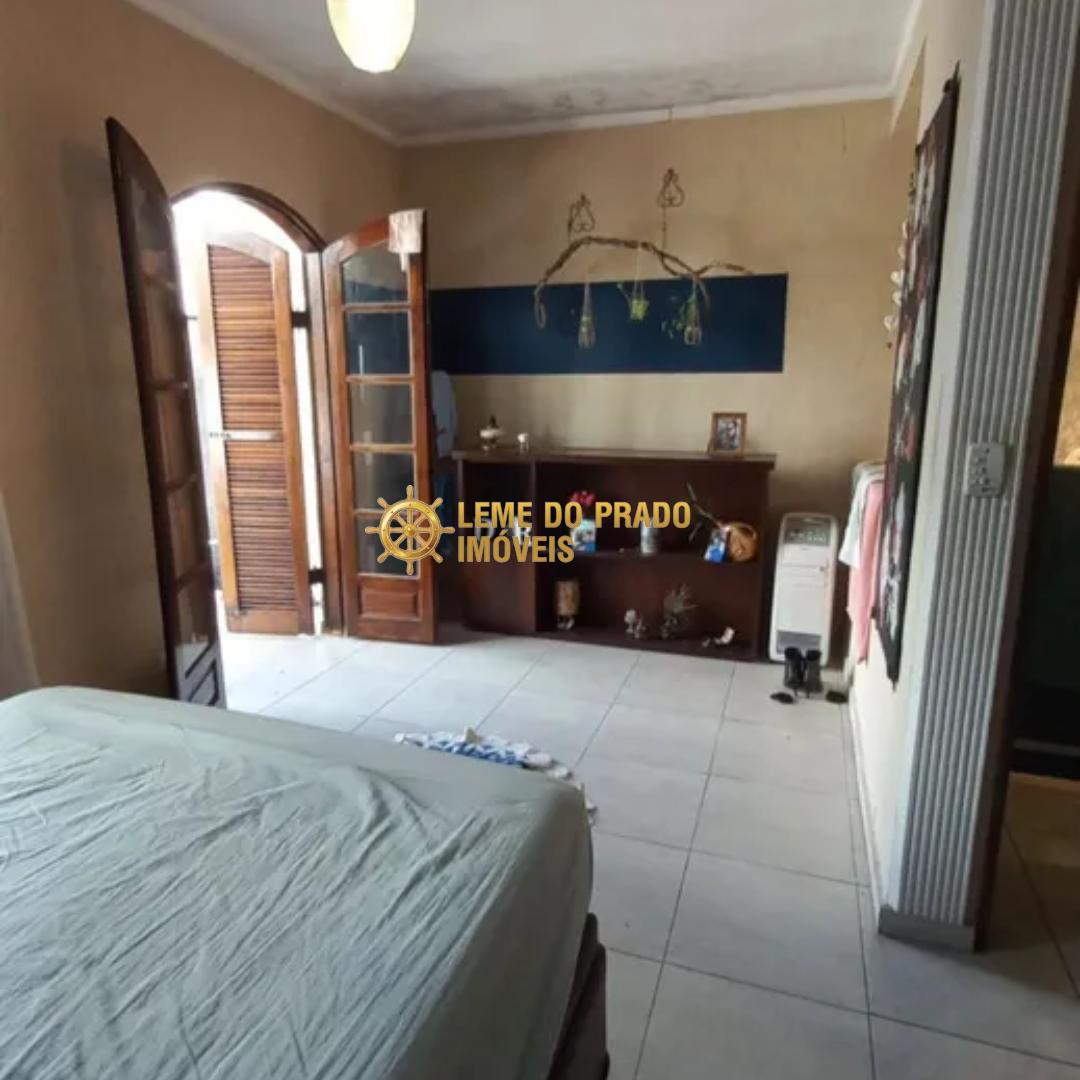 Casa à venda com 3 quartos, 175m² - Foto 2