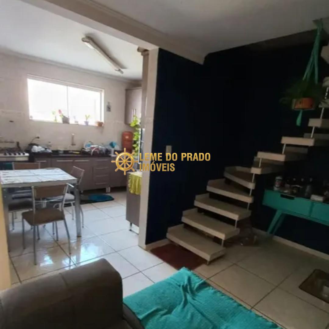 Casa à venda com 3 quartos, 175m² - Foto 7