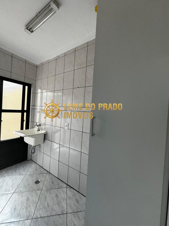 Apartamento à venda com 3 quartos, 96m² - Foto 14