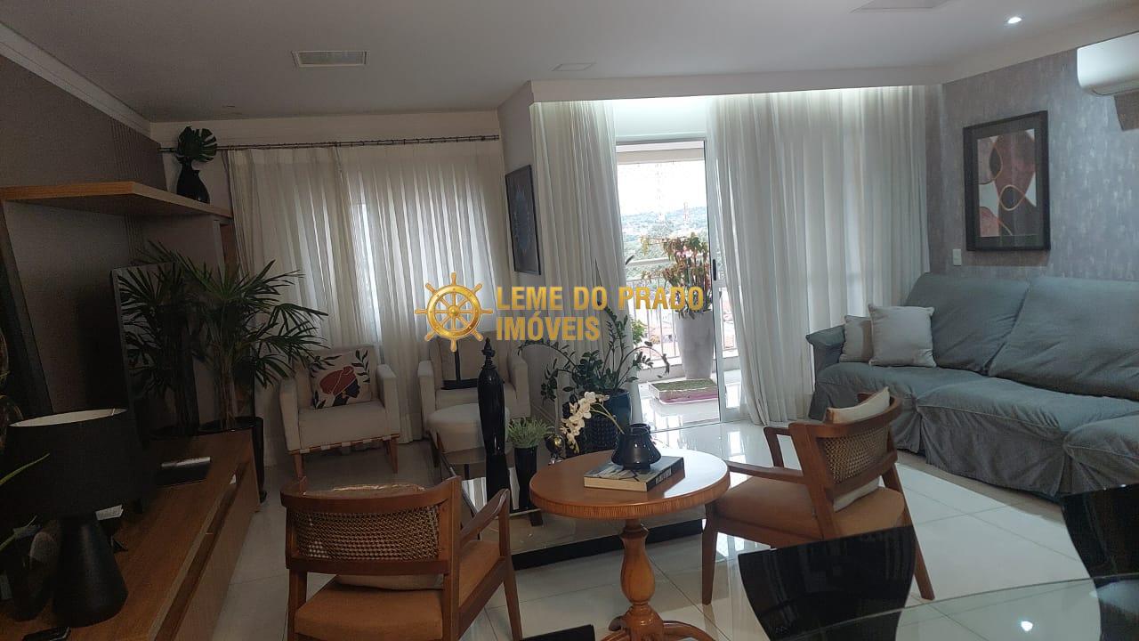 Apartamento à venda com 3 quartos, 140m² - Foto 2