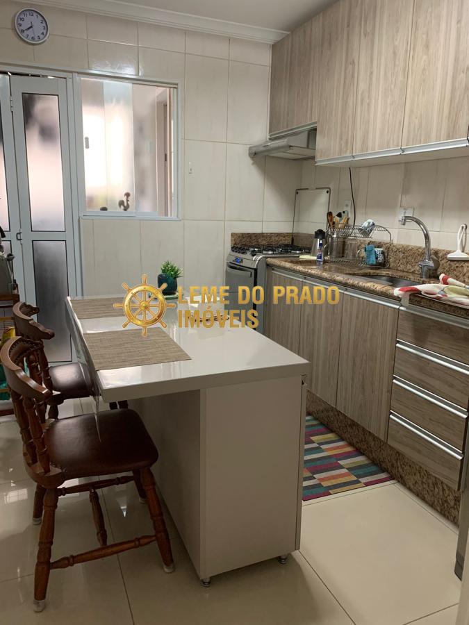 Apartamento à venda com 2 quartos, 66m² - Foto 6