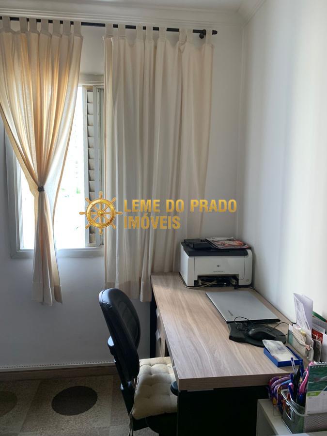 Apartamento à venda com 2 quartos, 66m² - Foto 10