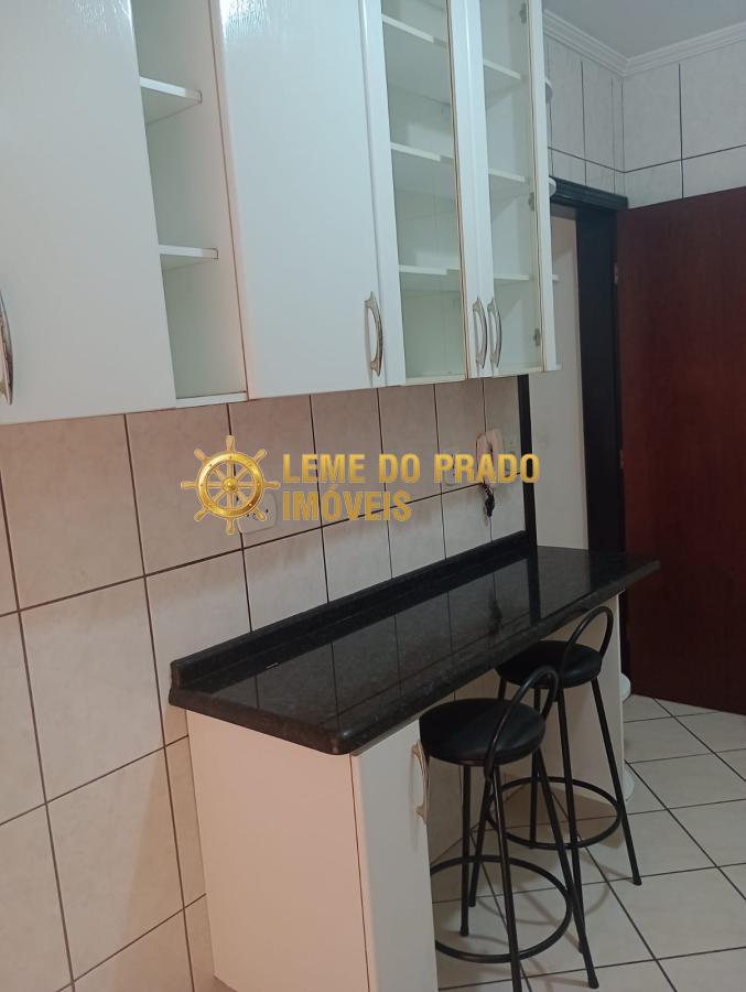 Apartamento para alugar com 2 quartos, 90m² - Foto 10