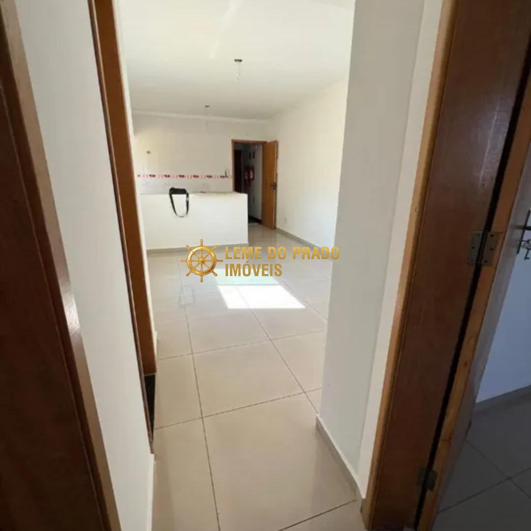 Apartamento à venda com 2 quartos, 50m² - Foto 2