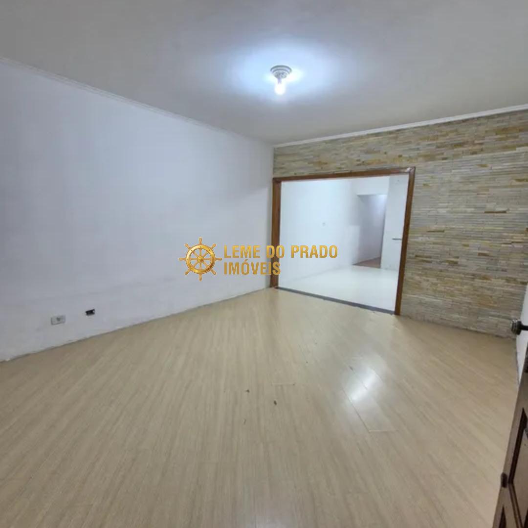 Casa à venda com 2 quartos, 94m² - Foto 2