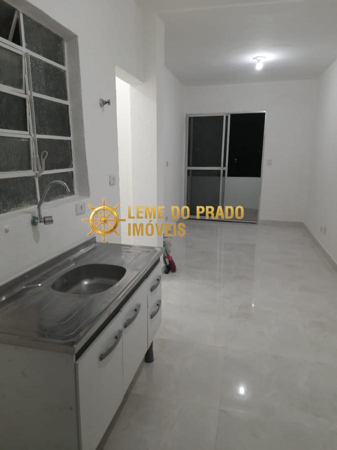 Apartamento à venda com 2 quartos, 60m² - Foto 4